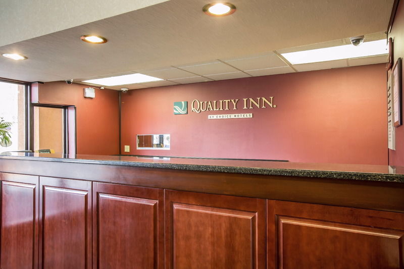 Quality Inn Black Mountain Eksteriør bilde
